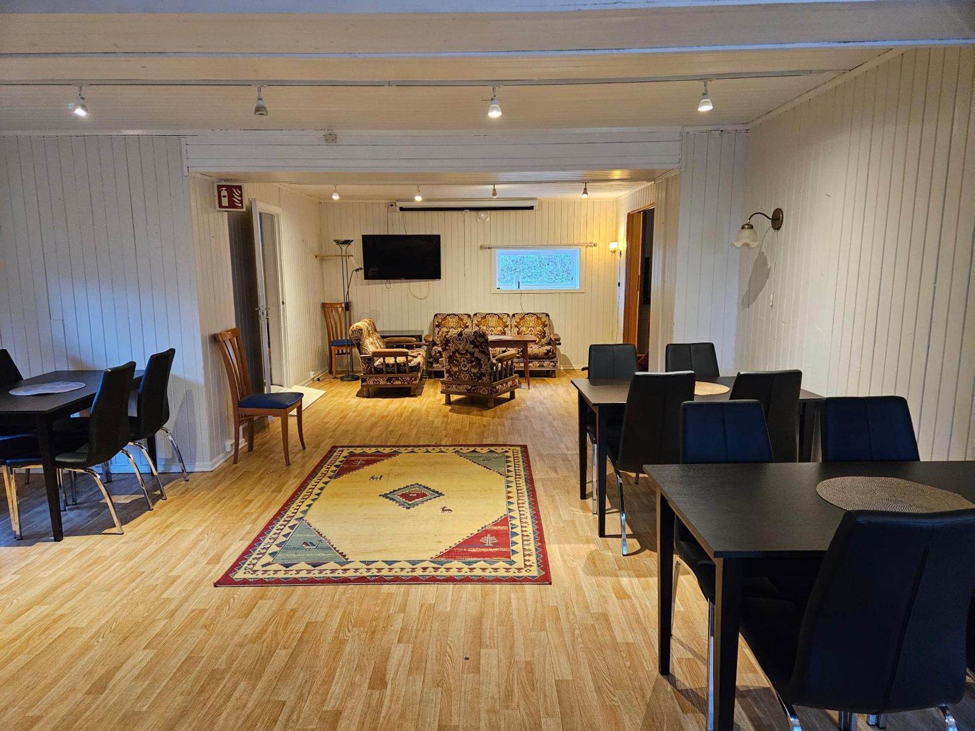 Hotel Risoyhamn Kafe Extérieur photo